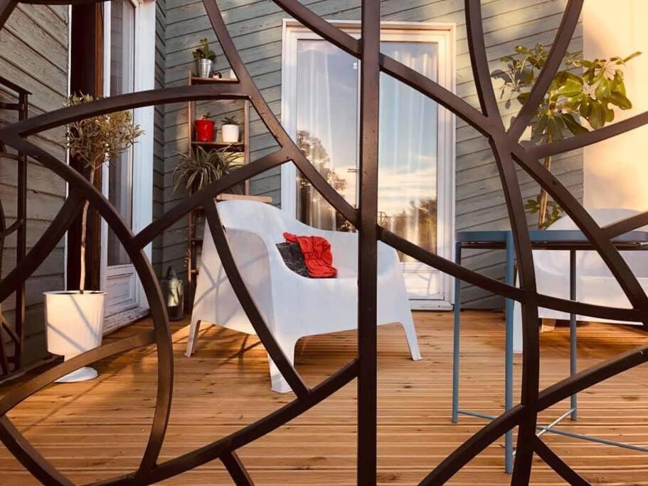 Entre Ventoux Et Luberon, Appartement Dans Maison. Malemort-du-Comtat Exterior photo